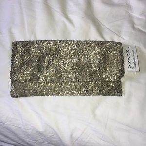 Moyna Silver Beaded Clutch NWT.
